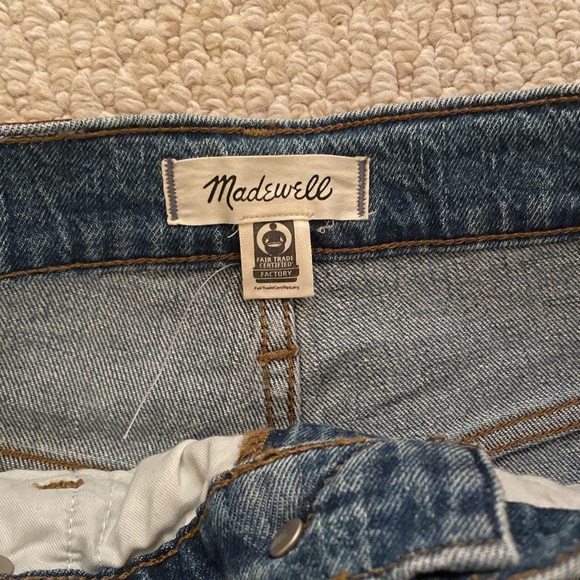 MADEWELL The Perfect Vintage Jean in Rosabelle Wash Comfort Stretch Edition - Picture 5 of 14
